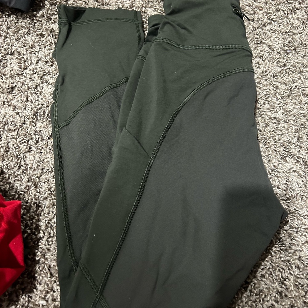lululemon athletica Dark Green Cropped Performance Leggings